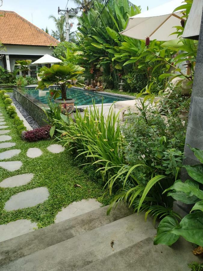 Uma Dhari Villa By Prasi Ubud Exterior foto